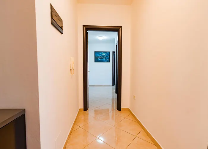 Appartement Ideal Ap Tirana